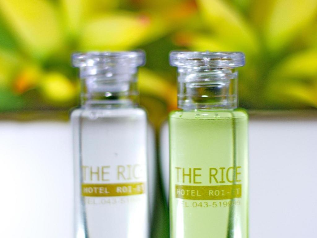 The Rice Hotel Roi Et Bagian luar foto