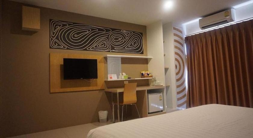 The Rice Hotel Roi Et Bagian luar foto