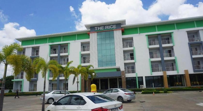 The Rice Hotel Roi Et Bagian luar foto