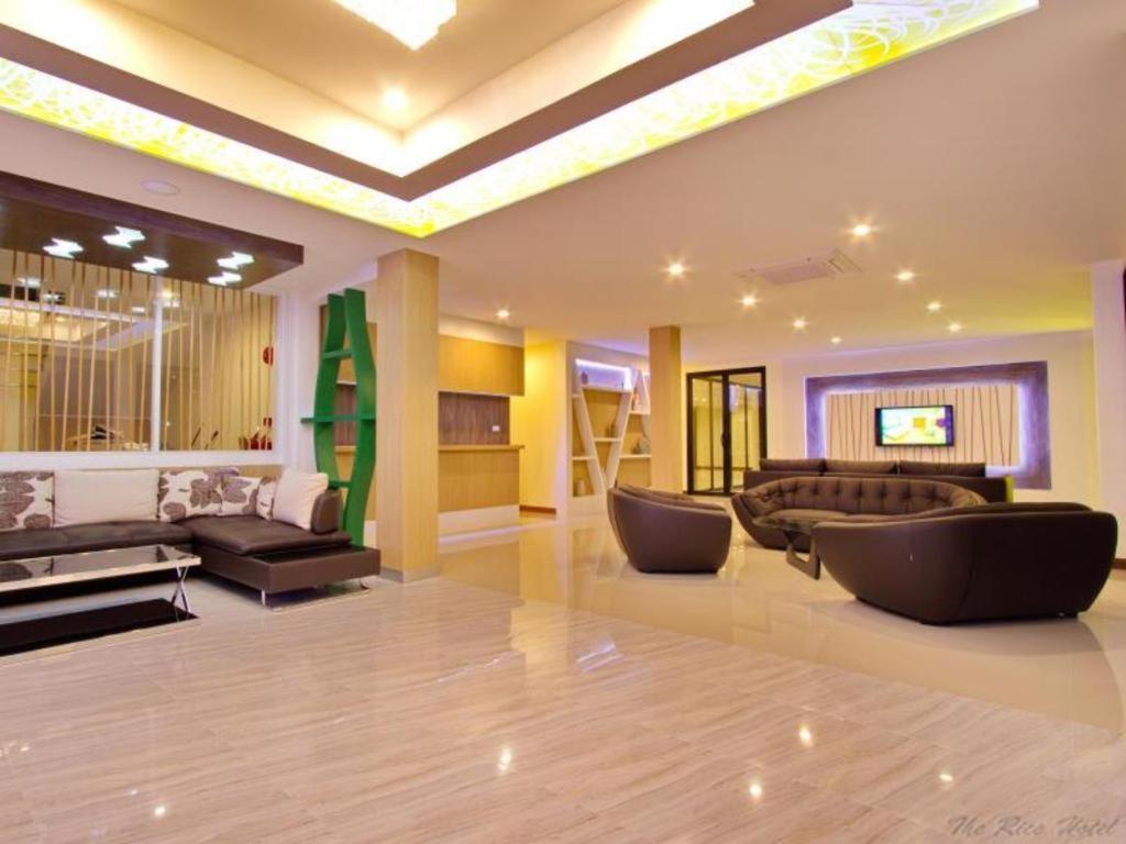 The Rice Hotel Roi Et Bagian luar foto